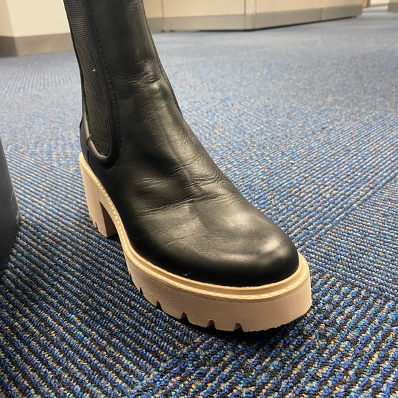 Dolce Vita Hawk H2O bootie black leather 100% waterproof Size 8 - Picture 2 of 4